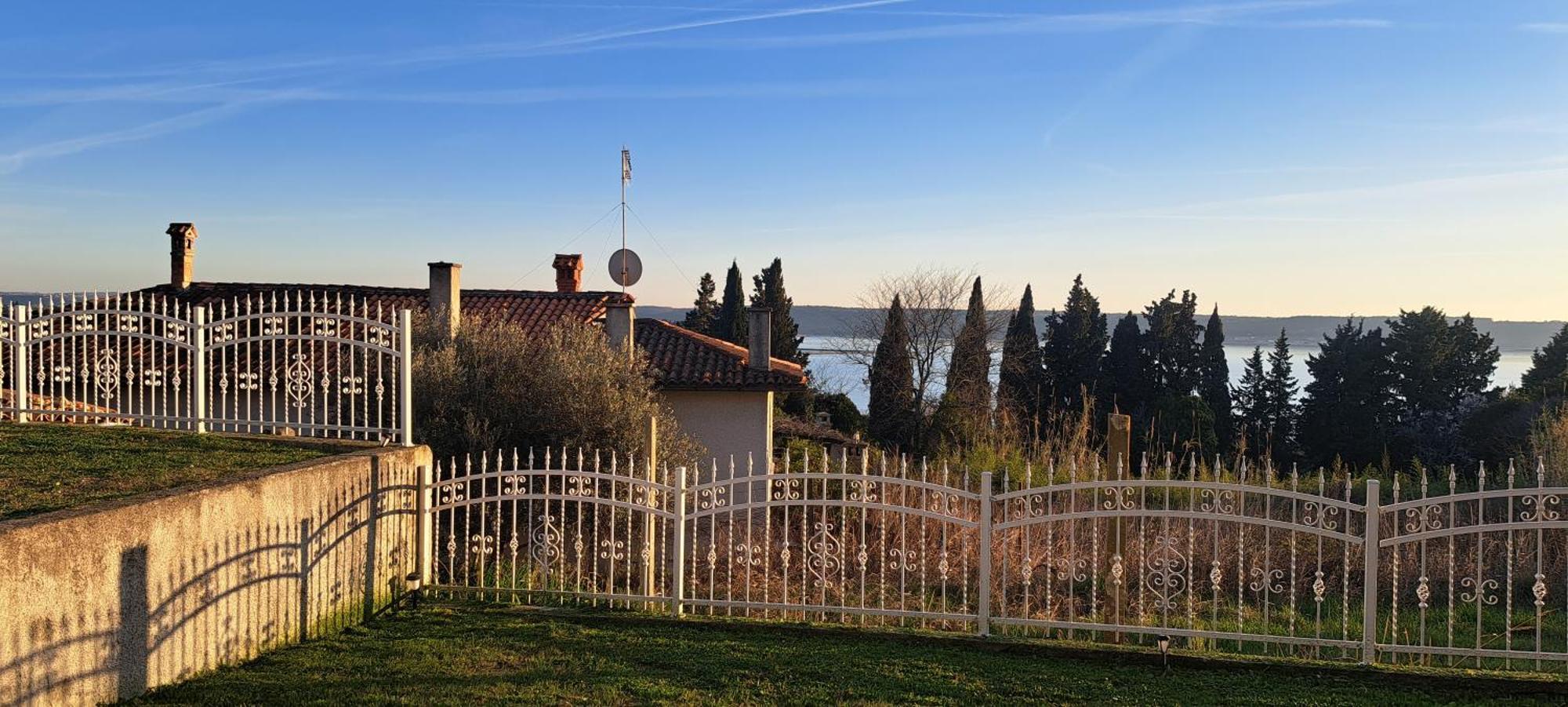 Guest House Vila Luka Portorož Eksteriør billede